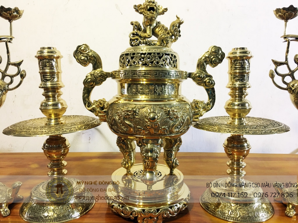 Lư hương là vật phẩm phong thuỷ có ý nghĩa to lớn đối với người Việt